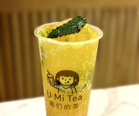 UMI TEA Fried Chicken & Sushi