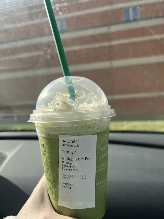 Starbucks Picture 6