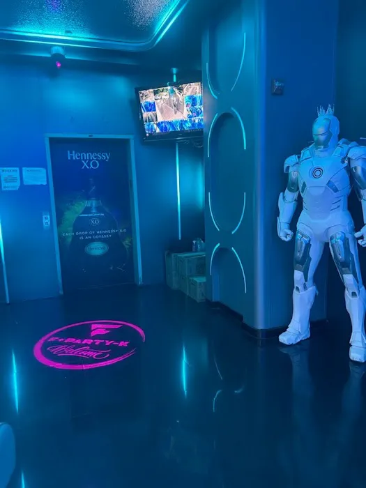 F PLUS KTV Picture 2