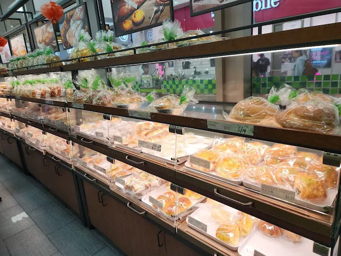 Fay Da Bakery Picture 8