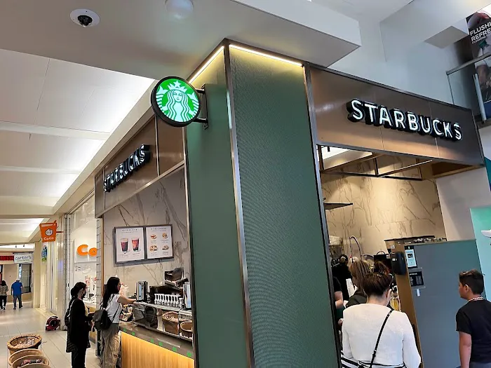 Starbucks Picture 3