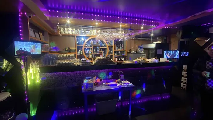 DollarJetNY KTV Picture 8