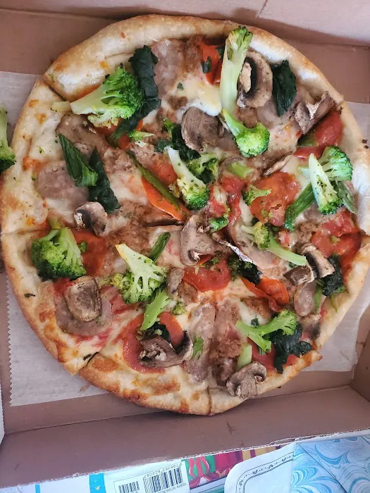 Delicias Pizza & Fried Chicken Picture 1