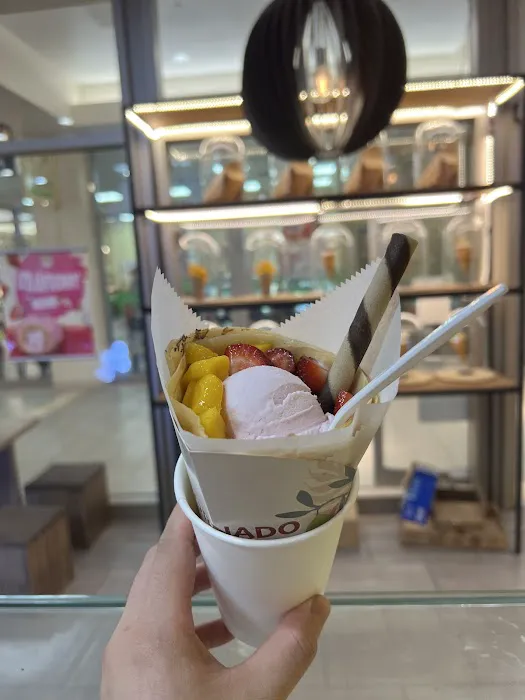 Tornado Crepes Picture 4