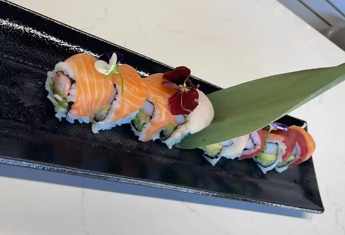 Qiu Sushi and Tea Bar Picture 1