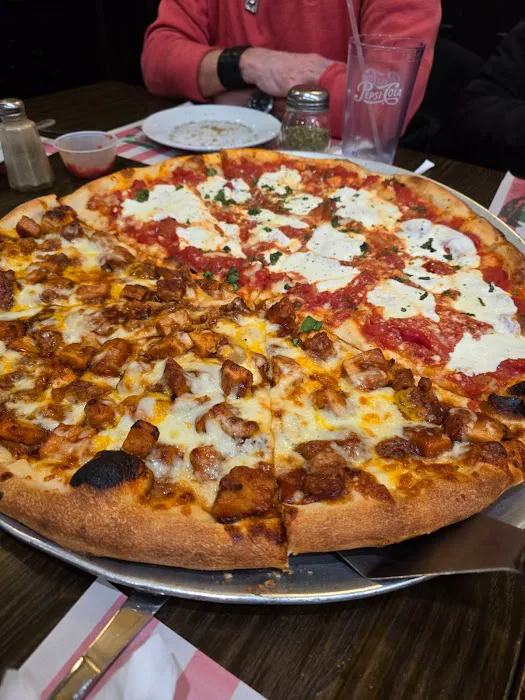 Gino's of Kissena Picture 10