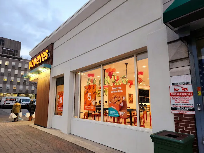 Popeyes Louisiana Kitchen Picture 8