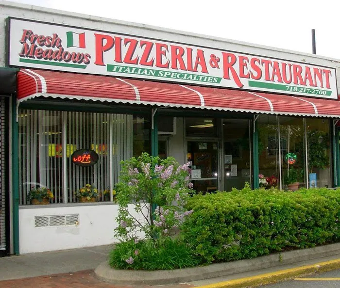 Fresh Meadows Pizzeria & Restaurant Picture 6