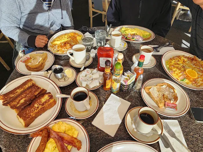 Blue Bay Diner Picture 5