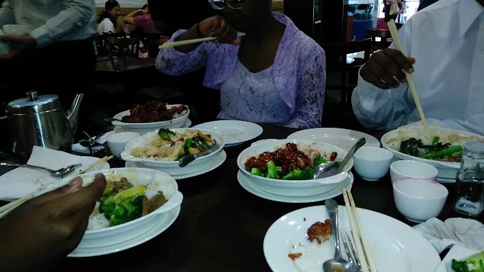 New Wok's Kitchen Picture 4