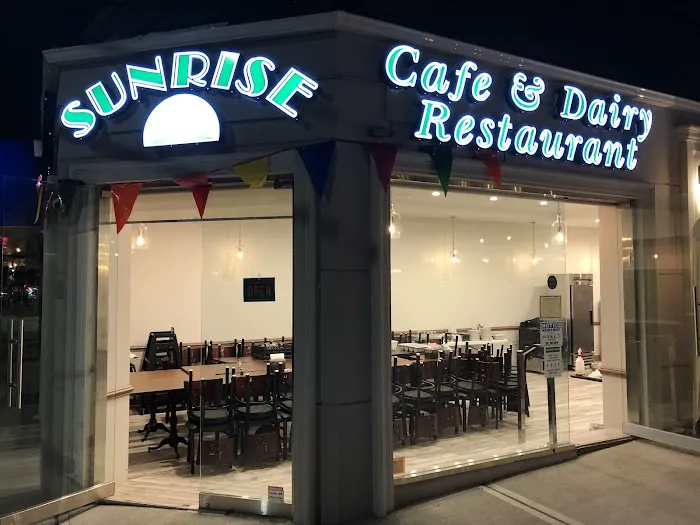 Sunrise Cafe & Daily Restaurant. Picture 2