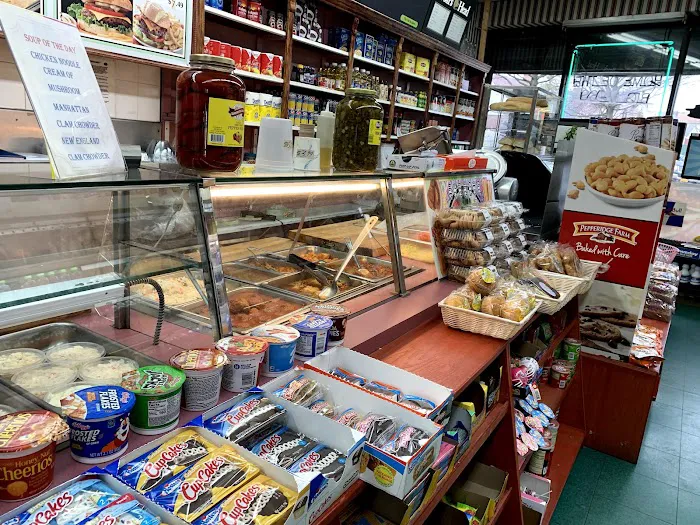Victory American Deli Picture 2