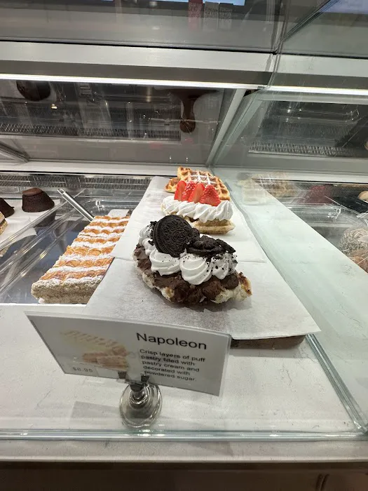 Jun’s Macaron Gelato Picture 2