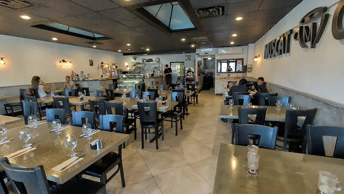Cafe Muscat Picture 10