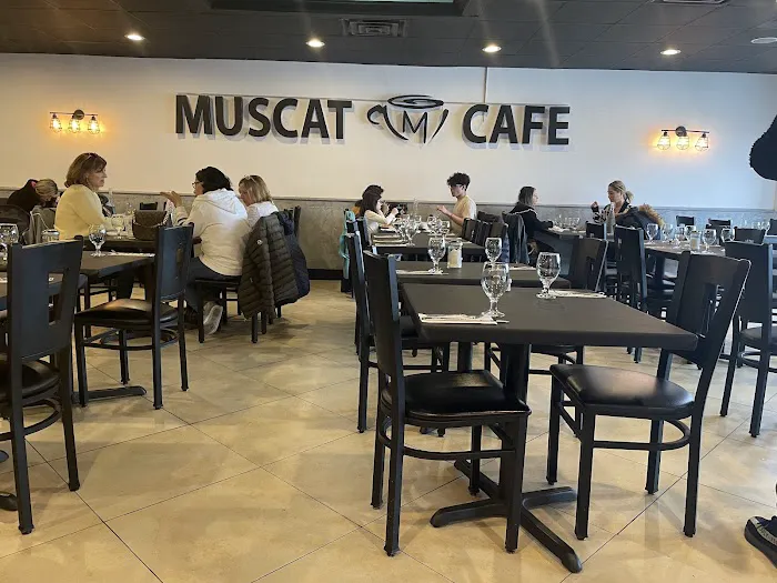 Cafe Muscat Picture 5