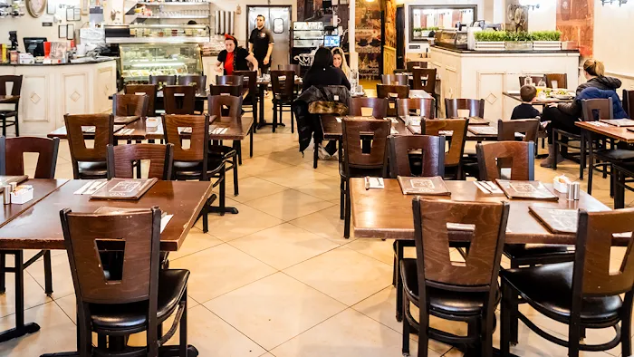 Cafe Muscat Picture 1