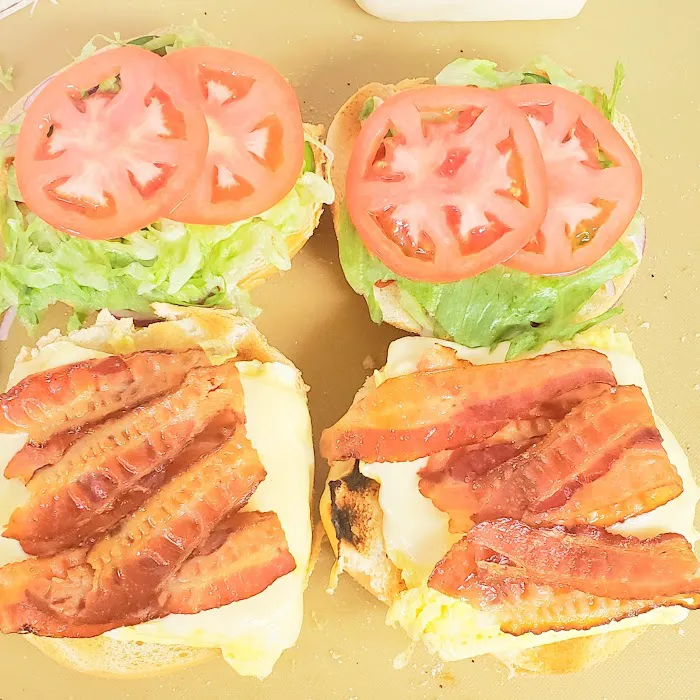 Manny's Deli & Grill Picture 9