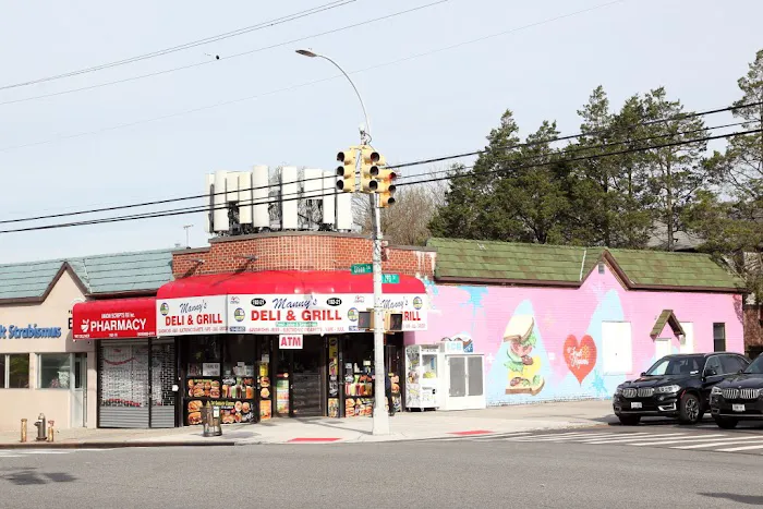 Manny's Deli & Grill Picture 5