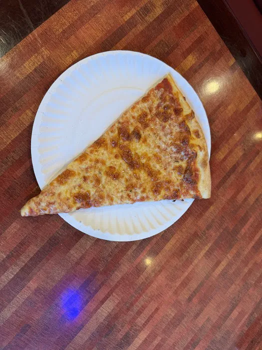 Benny's Brick Oven Kosher Pizza Picture 2