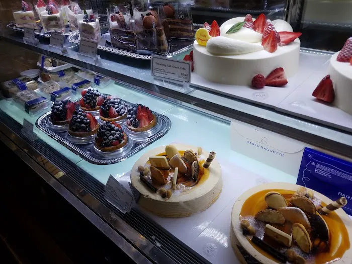 Paris Baguette Picture 3