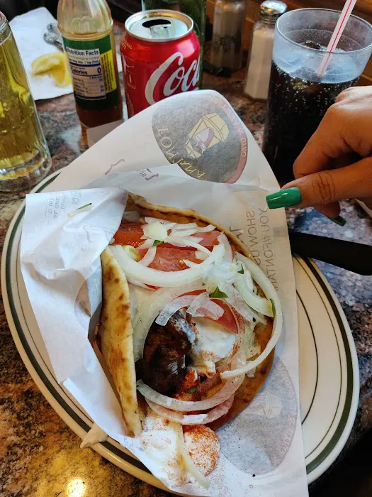 Fontana Famous Pizza & Gyro Picture 7