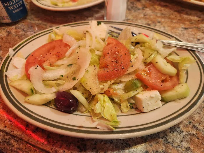 Fontana Famous Pizza & Gyro Picture 6