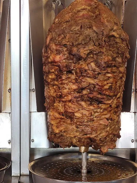 Fontana Famous Pizza & Gyro Picture 4