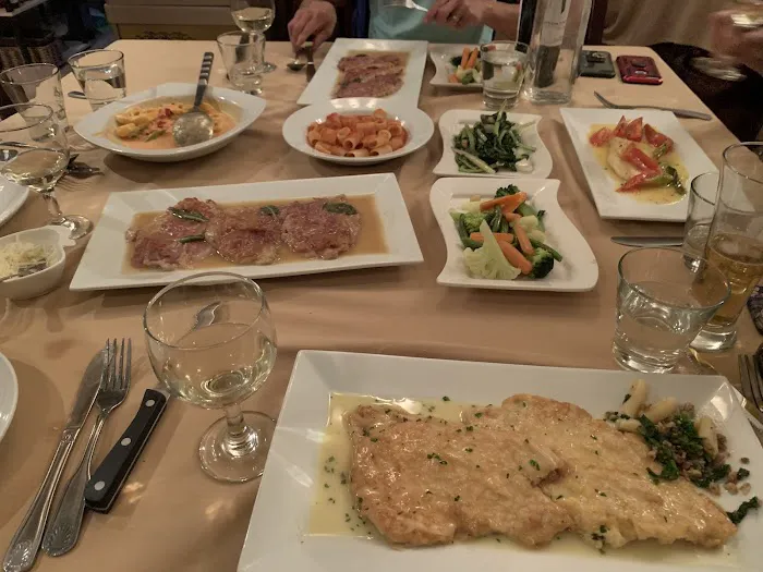 L'Italiano Trattoria Picture 3