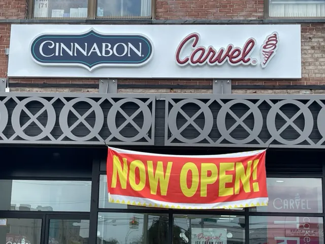 Cinnabon Carvel Picture 1