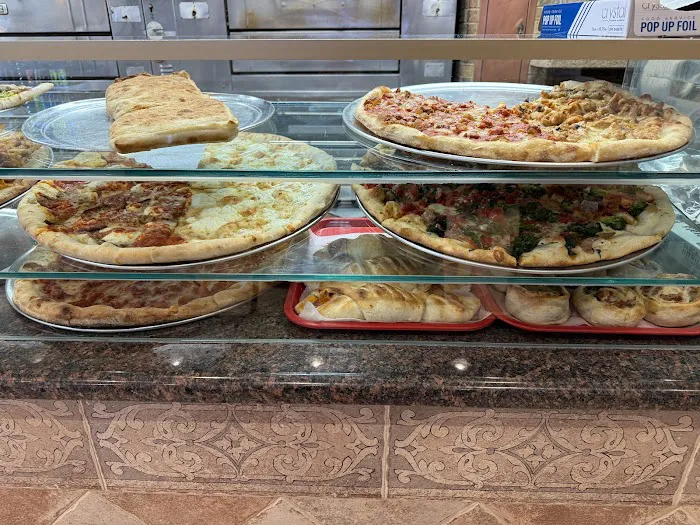 Cugini Pizzeria & Ristorante Picture 5