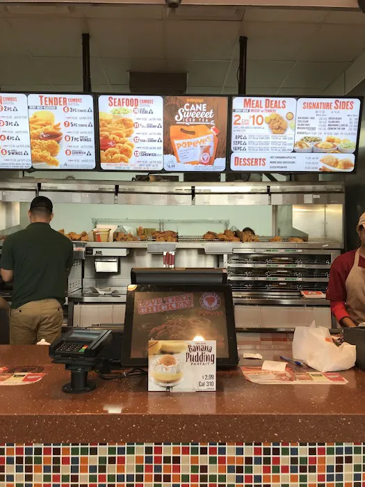 Popeyes Louisiana Kitchen Picture 7