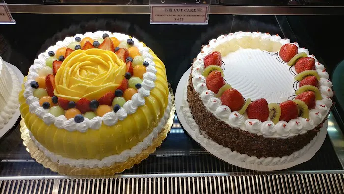 Tai Pan Bakery Picture 7