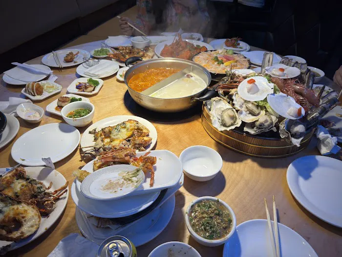 Fishman Buffet Picture 8