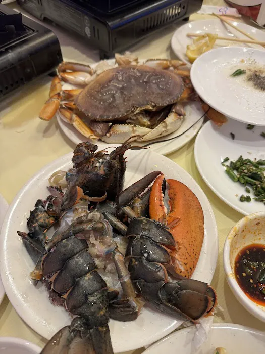Fishman Buffet Picture 6