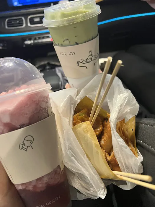 HEYTEA (Flushing main st) Picture 8