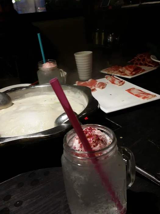 First Lamb Shabu 老诚一锅 Picture 5