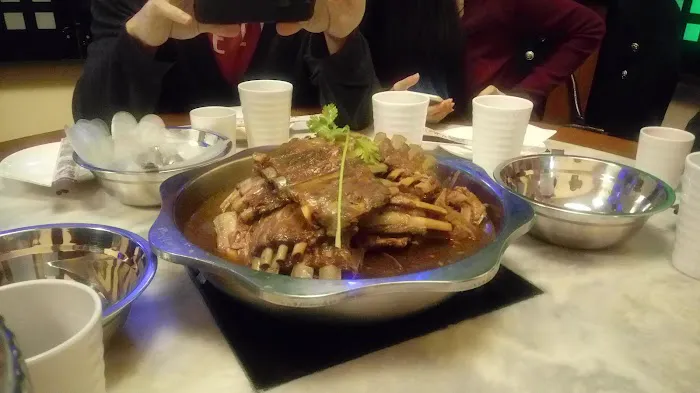 First Lamb Shabu 老诚一锅 Picture 4