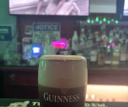 Paddy's Tavern