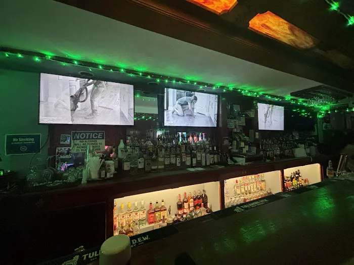 Paddy's Tavern Picture 9