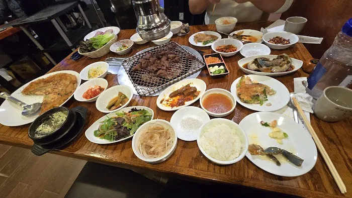 Kimchayul's Myung Poom Galbi/김차열의 명품갈비 Picture 5