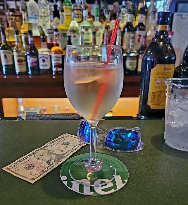 Mccabe's Bar Car Picture 5