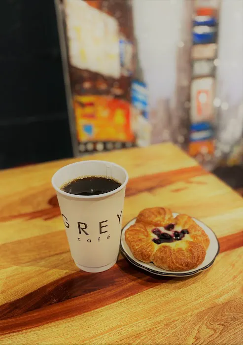 GREY Cafe Picture 2