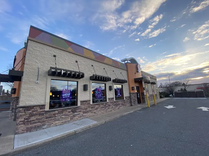 Taco Bell Picture 3