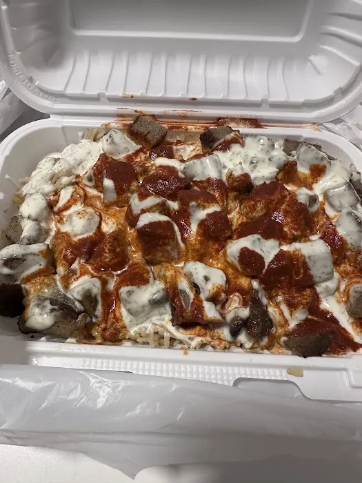 Muhsin's Halal Food Picture 9