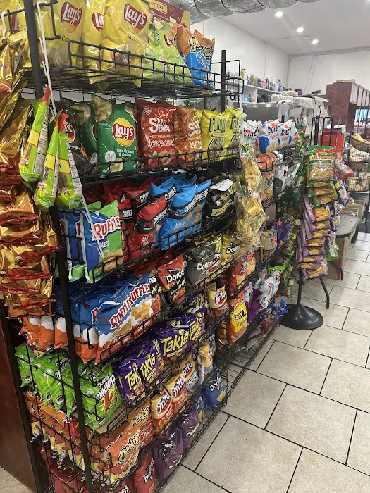 L & J Deli and Grocery Picture 8