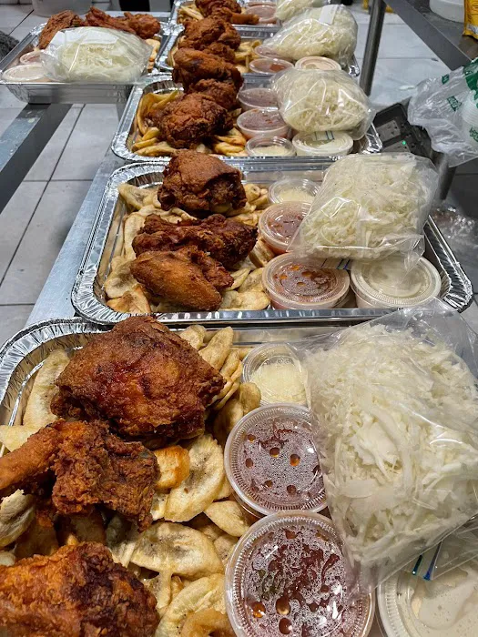 El Buen Sabor Hondureño Deli Restaurant Picture 3