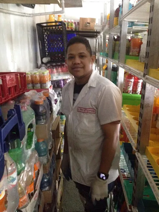 CY DELI GROCERY CORP Picture 2