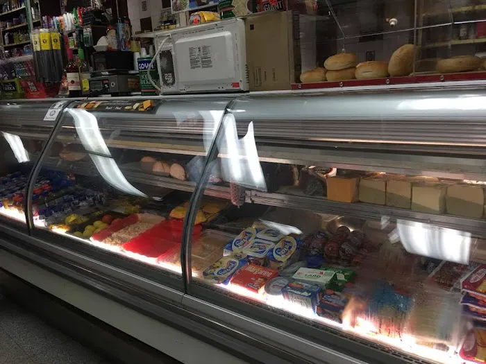 CY DELI GROCERY CORP Picture 1