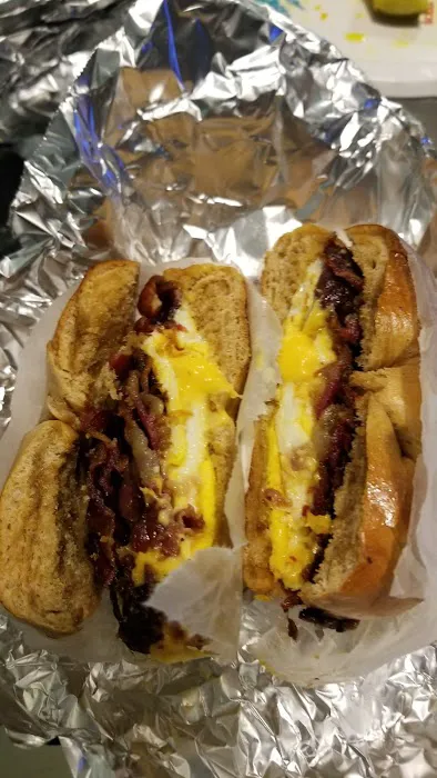 AzA Deli & Grill Picture 6