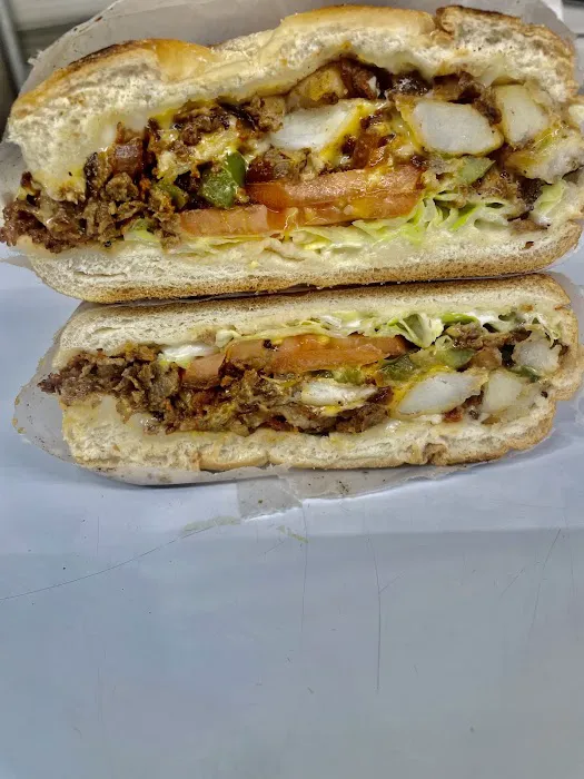 Green Valley Gourmet Market Picture 6